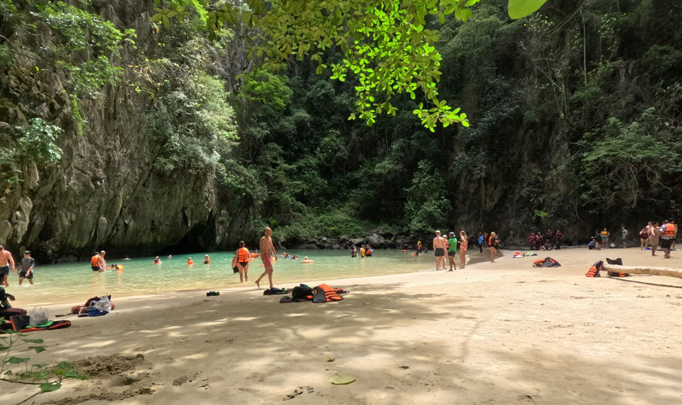 emerald cave koh lanta tour